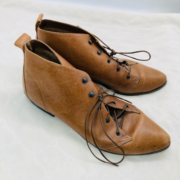 Vintage Sabree Lace Up Leather Booties - Picture 14 of 14